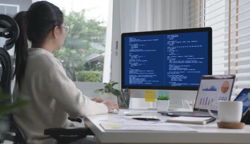 海港区企业数字化解决方案:机器学习赋能商业模式升级的核心路径